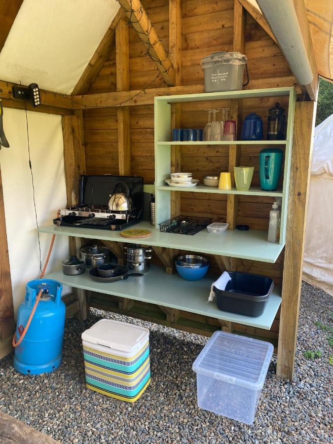 Mill Haven Place Glamping-Yurt 1 Talbenny Exterior foto