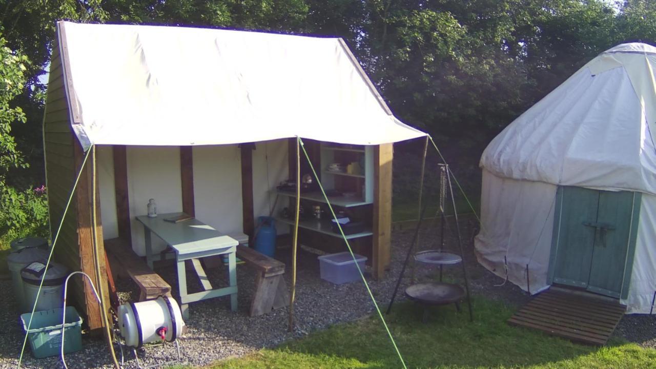 Mill Haven Place Glamping-Yurt 1 Talbenny Exterior foto