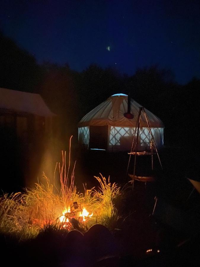 Mill Haven Place Glamping-Yurt 1 Talbenny Exterior foto