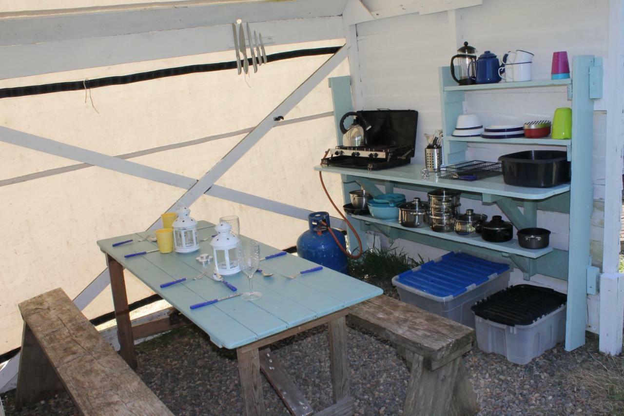 Mill Haven Place Glamping-Yurt 1 Talbenny Exterior foto
